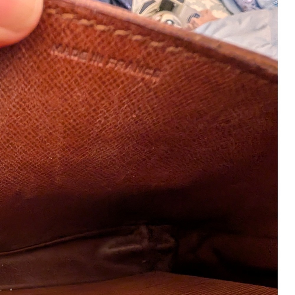 Louis Vuitton Cartouchiere MM Tan Epi Leather Crossbody Bag Vintage Messenger - Picture 14 of 16